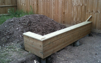 Feature Garden Construction like Benches and Pergolas